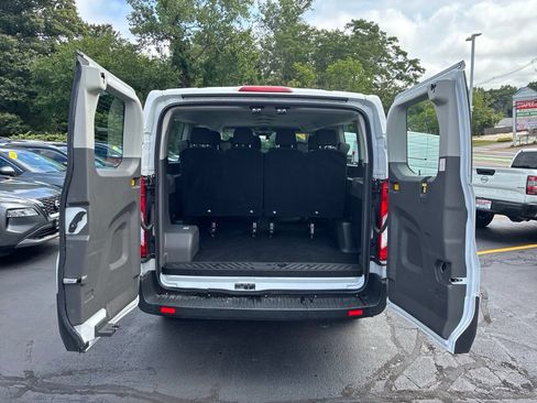 Used 2023 Ford Transit 350 XLT RWD image 13