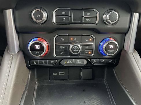 Used 2021 GMC Yukon SLT image 41