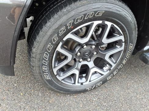 Used 2026 RAM 1500 Laramie w/ Sport Appearance Package AWD/4WD image 11