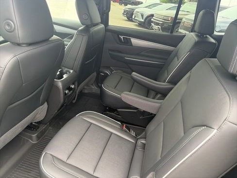 New 2026 Buick Enclave Preferred w/ Power Package AWD/4WD image 11