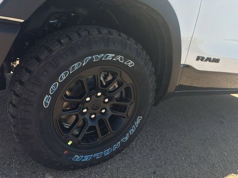 New 2026 RAM 1500 Rebel AWD/4WD image 11