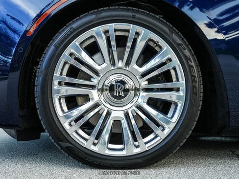 Used 2022 Rolls-Royce Ghost AWD/4WD image 69