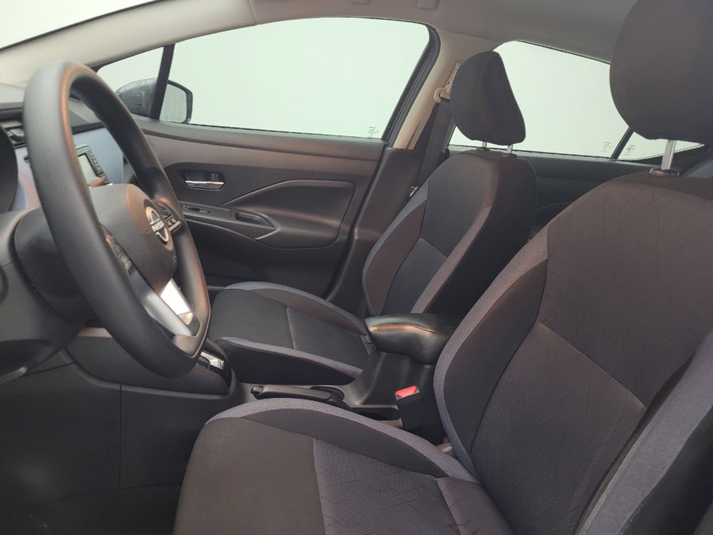 Used 2024 Nissan Versa SV w/ Trunk Package FWD image 17