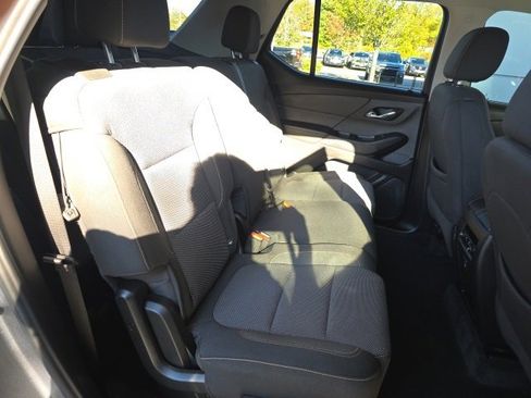 Used 2020 Chevrolet Traverse LS image 13