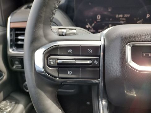 Used 2025 GMC Yukon XL Denali AWD/4WD image 22