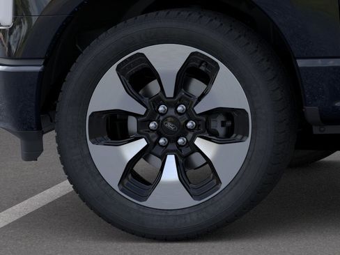 New 2025 Ford F150 Lightning Platinum image 41