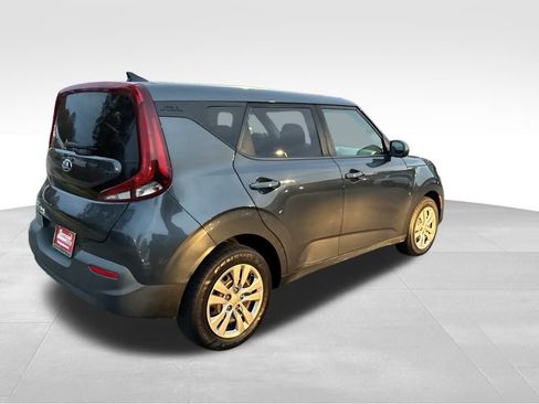 Used 2020 Kia Soul LX image 5
