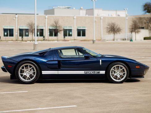 Used 2006 Ford GT 4 Option 1 OWNER FROM NEW image 15