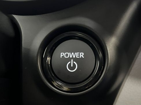 New 2026 Toyota Sienna LE FWD image 25