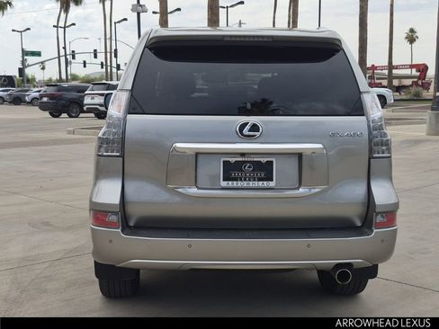 Used 2023 Lexus GX 460 Premium w/ Premium Package AWD/4WD image 6