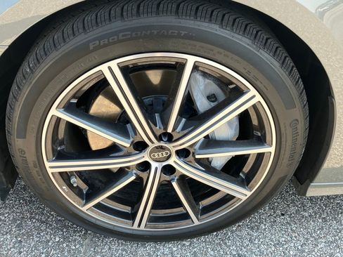 Used 2025 Audi A6 3.0T Premium image 9