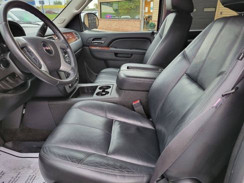 Used 2014 GMC Yukon SLT AWD/4WD image 9