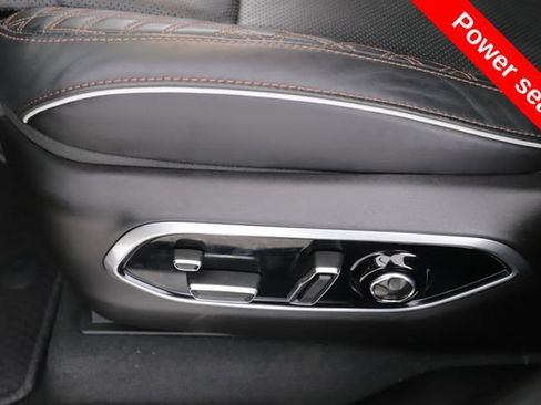 Used 2025 Jeep Grand Cherokee Summit AWD/4WD image 18