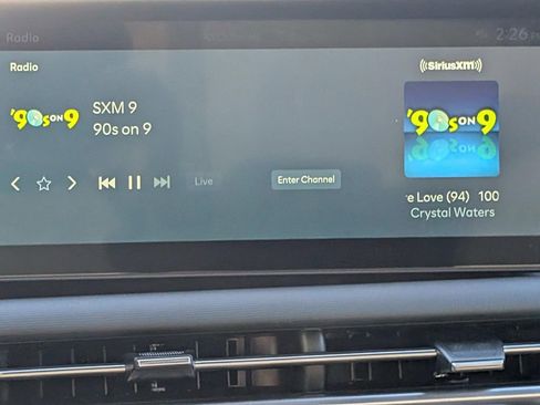 Used 2025 Hyundai Santa Cruz SE image 17