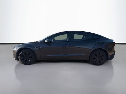 Used 2025 Tesla Model 3 Long Range image 2