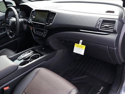 New 2026 Honda Ridgeline Black Edition image 29