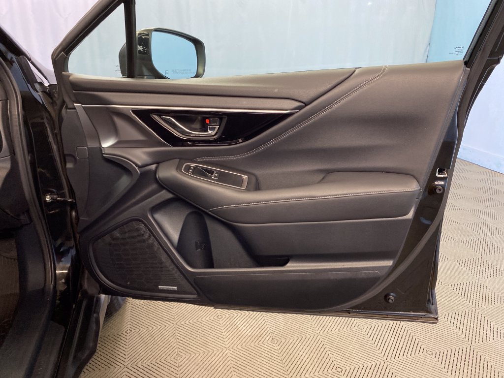 Used 2021 Subaru Outback Limited AWD/4WD image 44