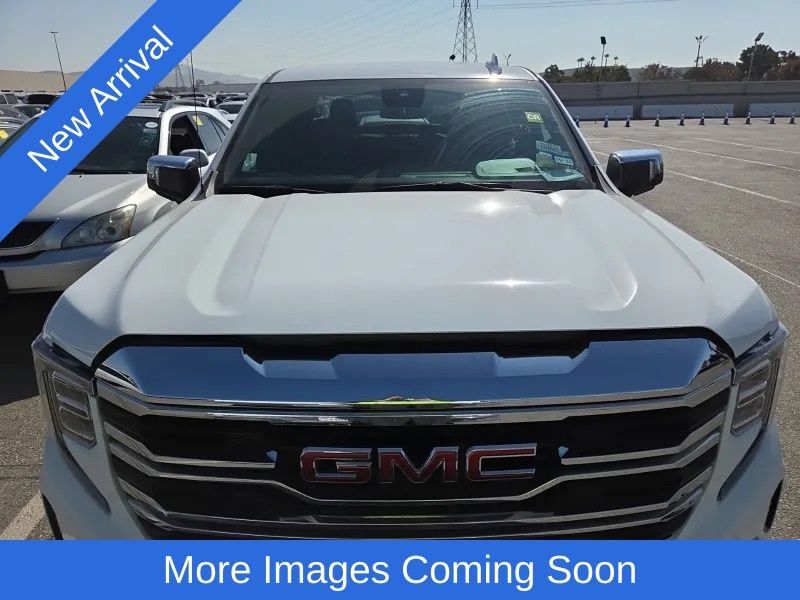 Used 2025 GMC Sierra 1500 SLT RWD image 2