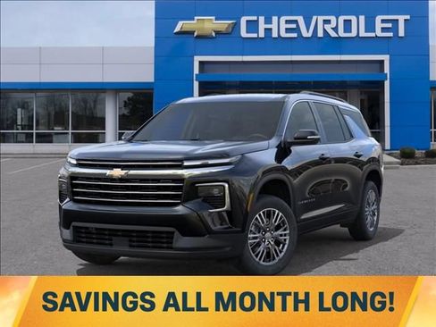 New 2026 Chevrolet Traverse LT w/ Driver Confidence Package FWD image 6