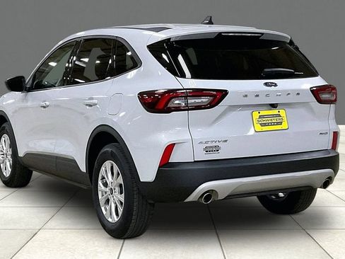 Certified 2025 Ford Escape Active AWD/4WD image 11