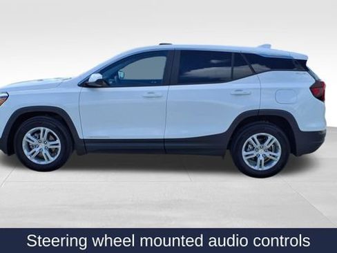 Used 2023 GMC Terrain SLE FWD image 5