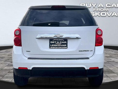 Used 2010 Chevrolet Equinox LS image 3