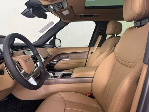 New 2026 Land Rover Range Rover SE AWD/4WD image 5