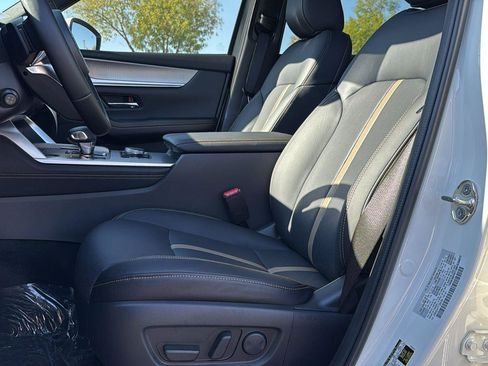 New 2026 MAZDA CX-90 Plug-In Hybrid w/ Premium Plus image 18