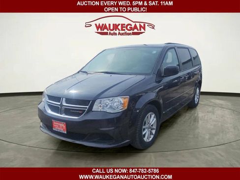 Used 2013 Dodge Grand Caravan SXT w/ UConnect Hands-Free Group FWD image 1