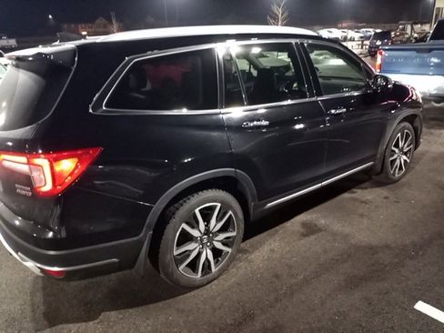 Used 2022 Honda Pilot Touring image 2