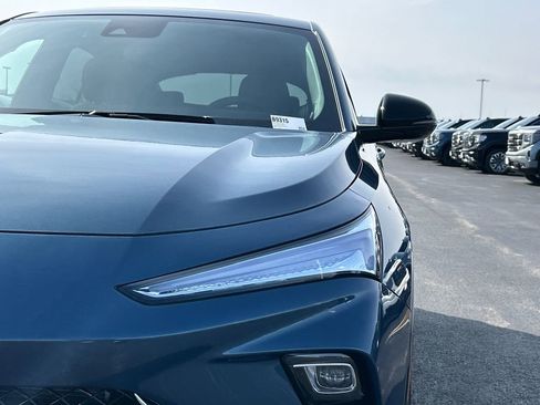 New 2026 Buick Envista Sport Touring FWD image 11