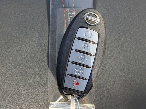 New 2025 Nissan Altima 2.5 SR image 29