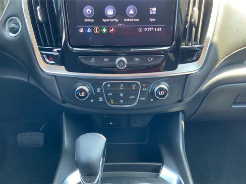 Used 2021 Chevrolet Traverse LT AWD/4WD image 33