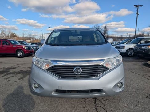 Used 2014 Nissan Quest SV image 2