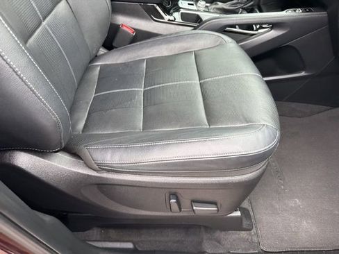 Used 2022 Kia Telluride EX w/ EX Premium Package FWD image 14