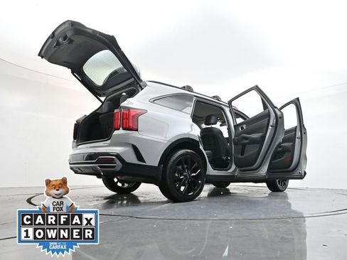 Used 2023 Kia Sorento SX image 42