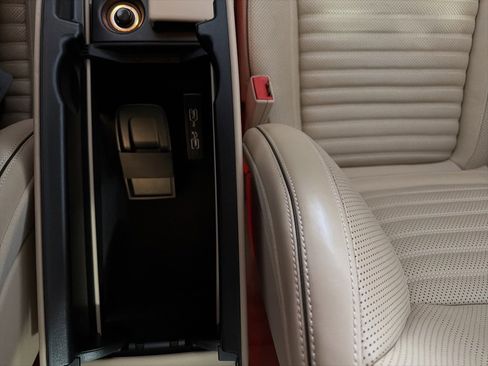 Used 2019 Mercedes-Benz SL 550 image 21