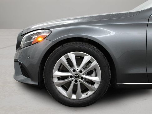 Used 2019 Mercedes-Benz C 300 Sedan image 6