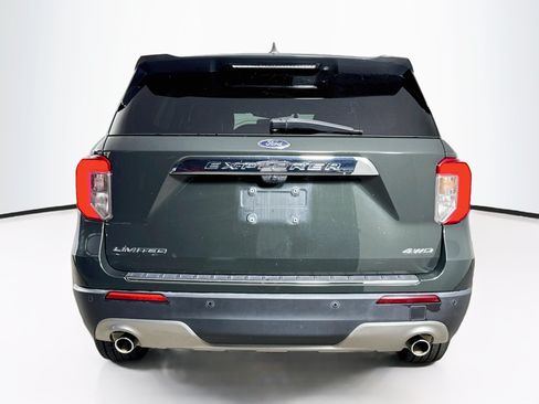 Used 2023 Ford Explorer Limited w/ Equipment Group 301A AWD/4WD image 32