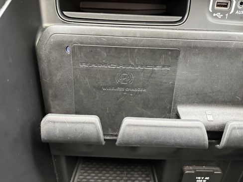 Used 2020 RAM 1500 Limited image 19