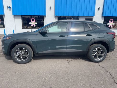 New 2026 Chevrolet Trax LT w/ LT Convenience Package image 8