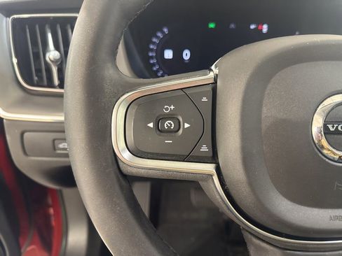Used 2024 Volvo XC60 B5 Core w/ Climate Package AWD/4WD image 9