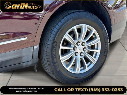 Used 2018 Cadillac XT5 Luxury w/ Driver Awareness Package FWD image 30