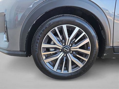 Used 2024 Nissan Kicks SR FWD image 23