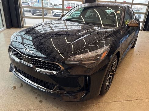 Certified 2023 Kia Stinger GT-Line image 6
