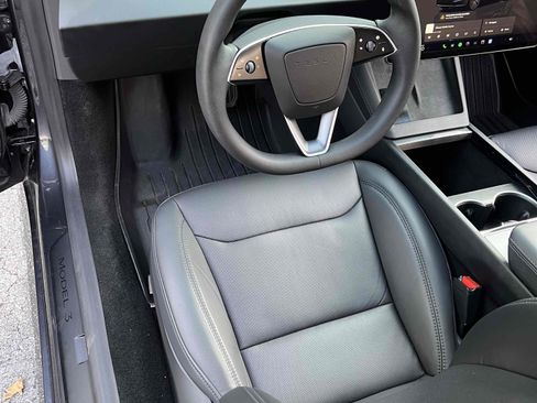 Used 2024 Tesla Model 3 Long Range RWD image 33