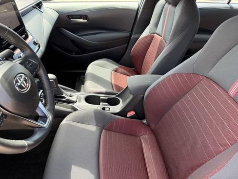 Used 2026 Toyota Corolla SE FWD image 12