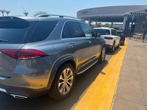 Used 2022 Mercedes-Benz GLE 350 4MATIC image 4