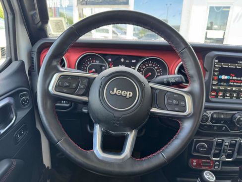 Used 2020 Jeep Gladiator Rubicon AWD/4WD image 12