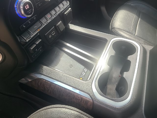 Used 2021 GMC Sierra 1500 Denali AWD/4WD image 25